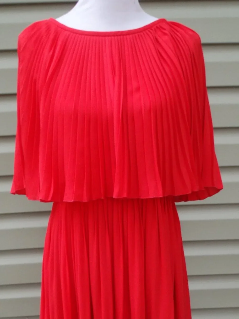 New KATE SPADE Size 10 Persimmon Grove Pleated Cape Dress $448, formal occasions